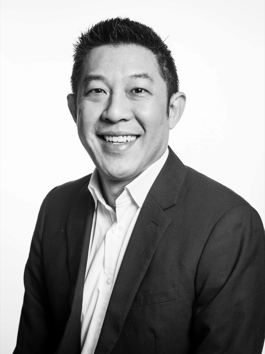 Ernie Hu
